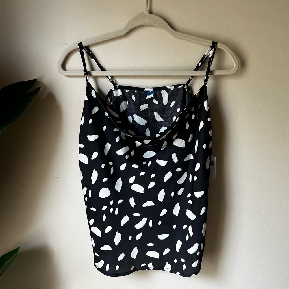 OLD NAVY BLACK AND WHITE COWL NECK ELEGANT TANK TOP